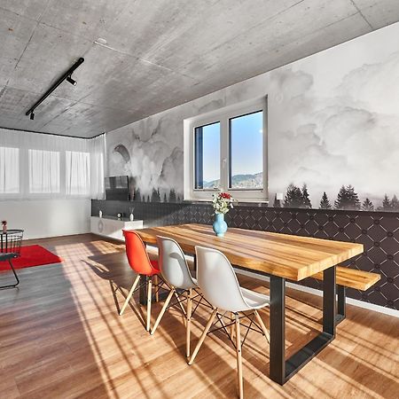 The Cloud Suite Apartments Фрайбург Стая снимка