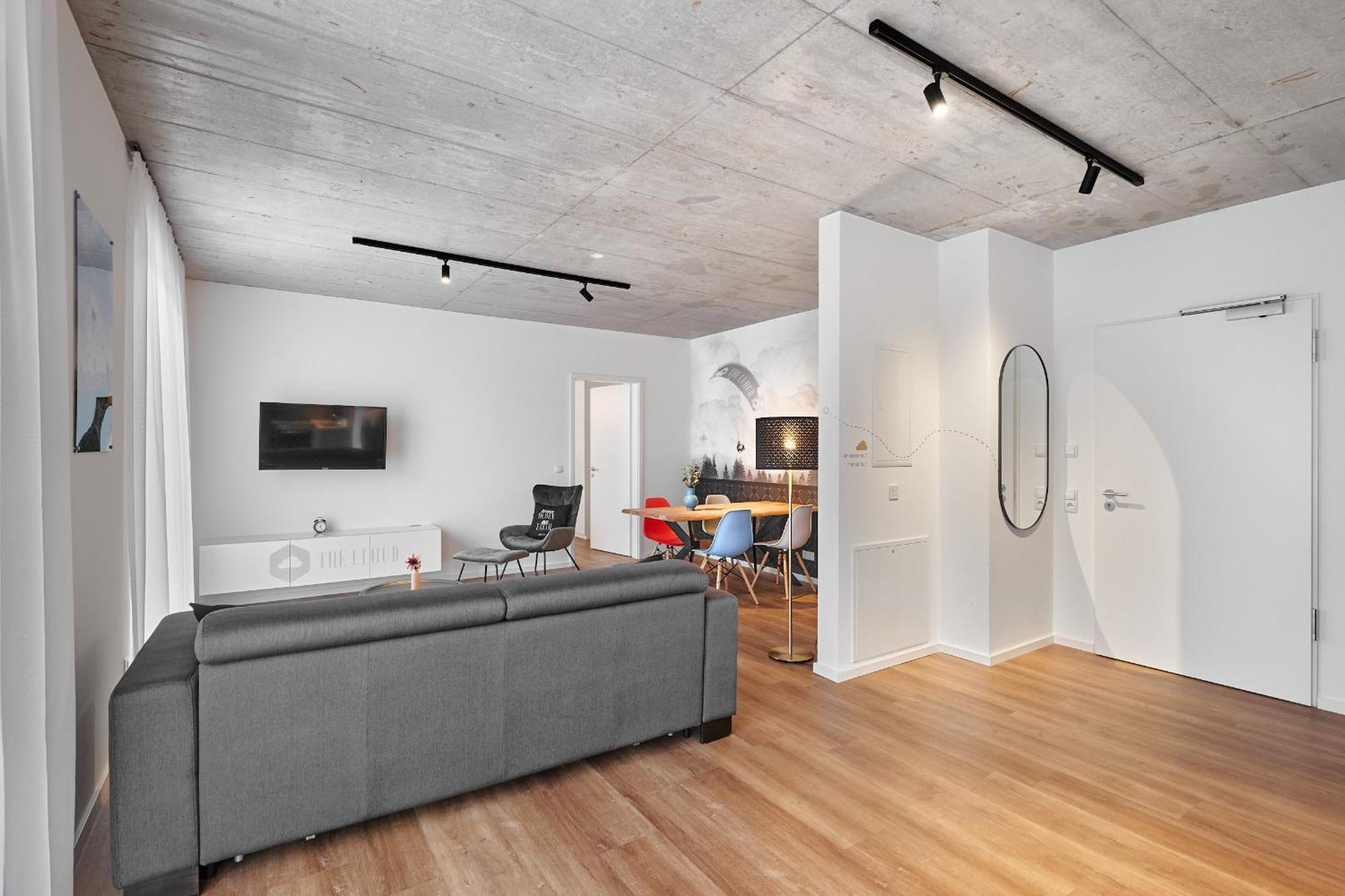 The Cloud Suite Apartments Фрайбург Стая снимка